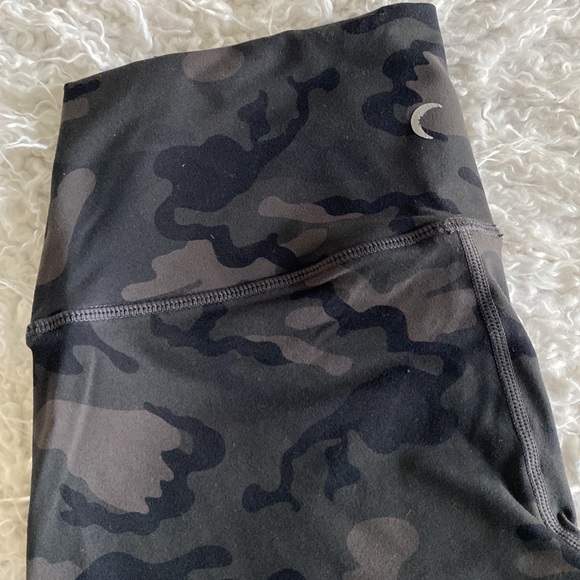 EUC camo zyia - Picture 2 of 5